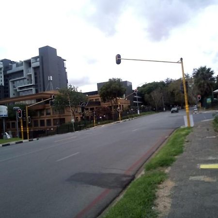 Rosebank Accommodation Johannesburg Luaran gambar